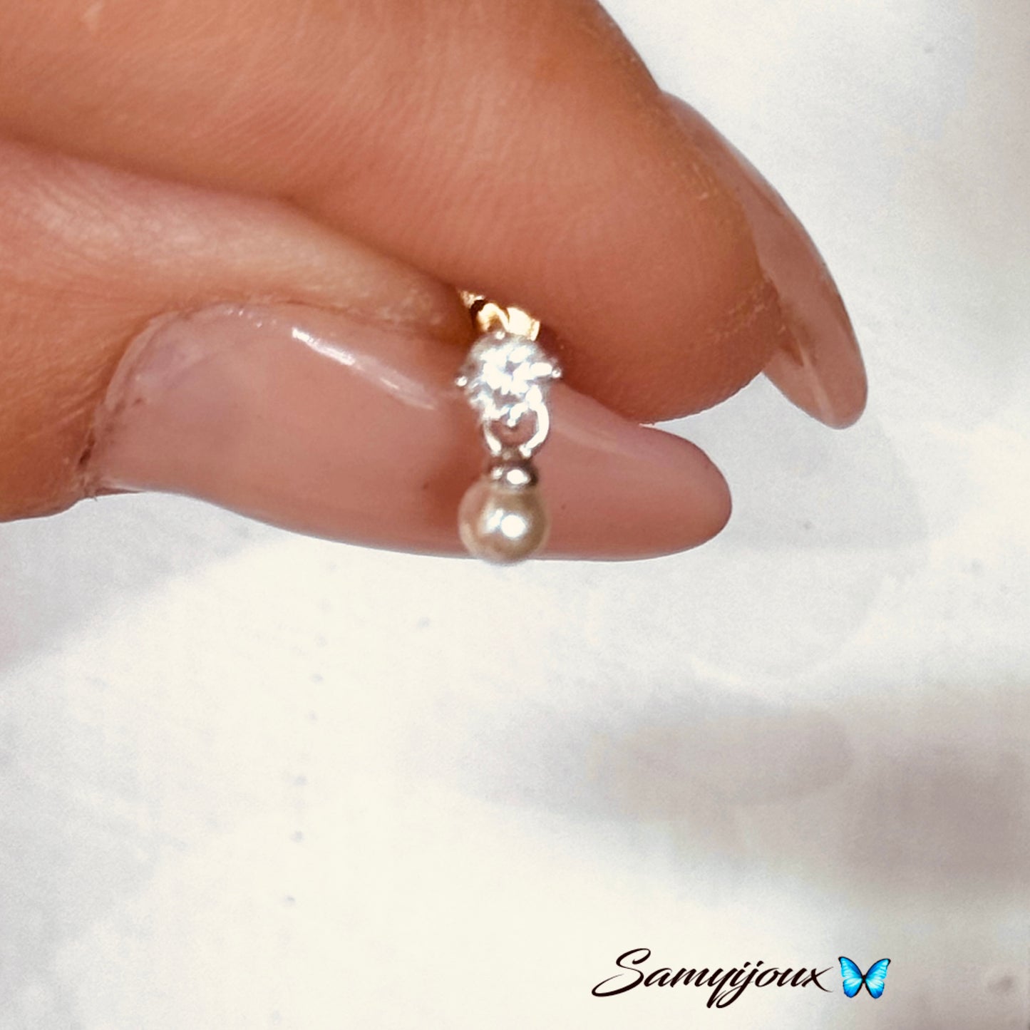 Piercing punto luce a 2mm e perlina pendente - by Samyijoux