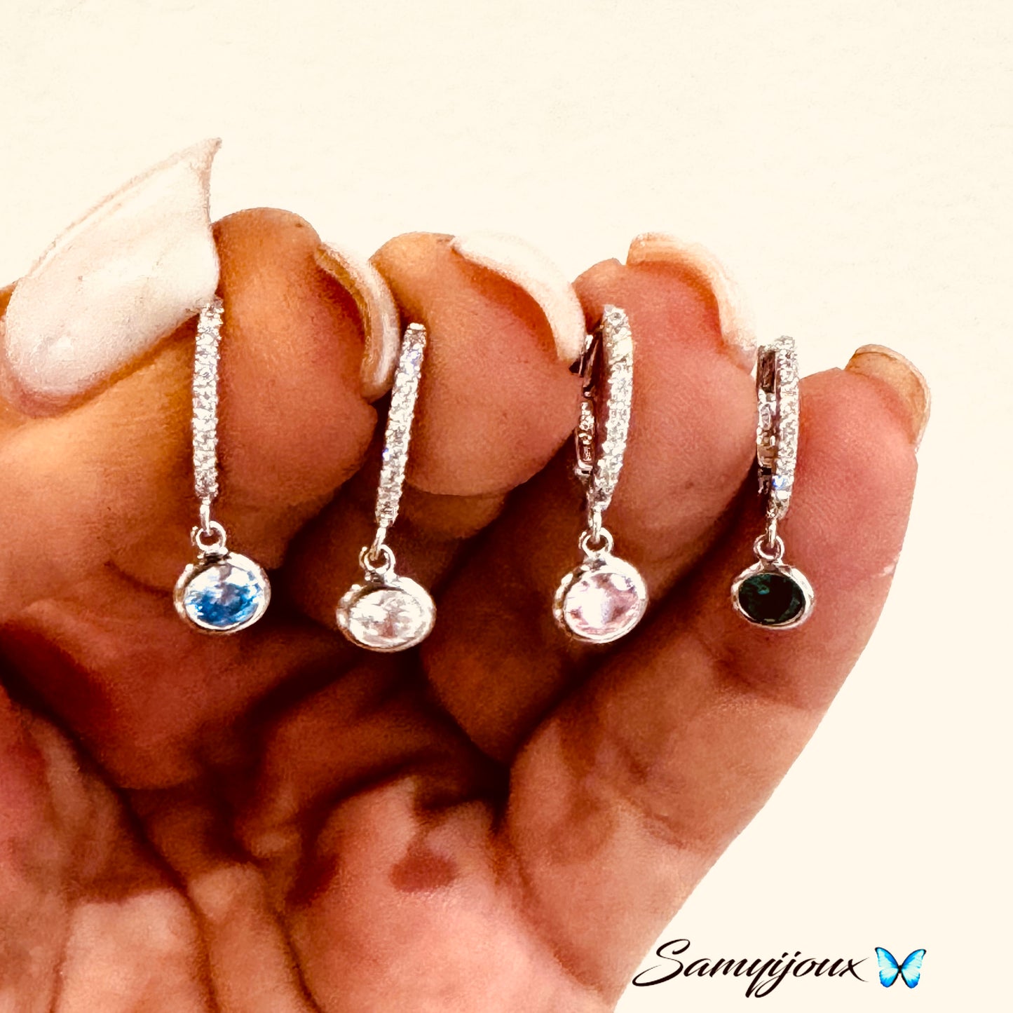 Hoop con zircone pendente - by Samyijoux