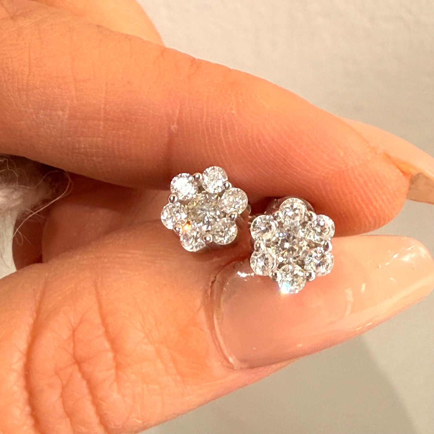 Orecchini Fiore griffe - by Samyijoux