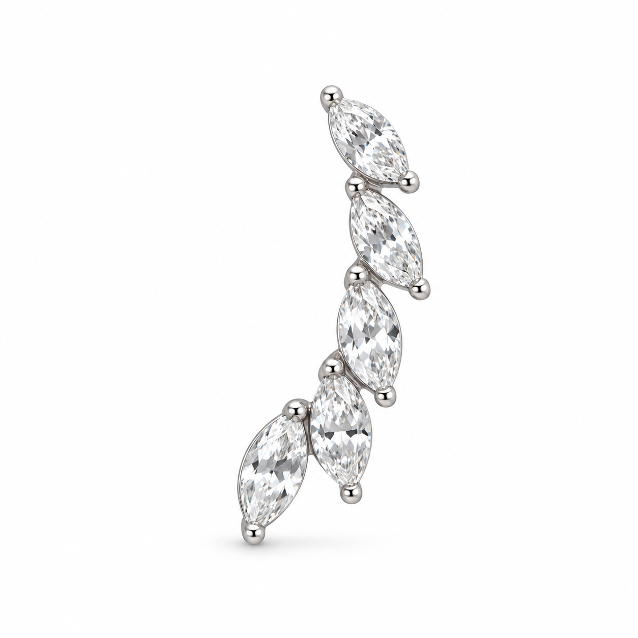 Piercing Mezzaluna navette  - by Samyijoux