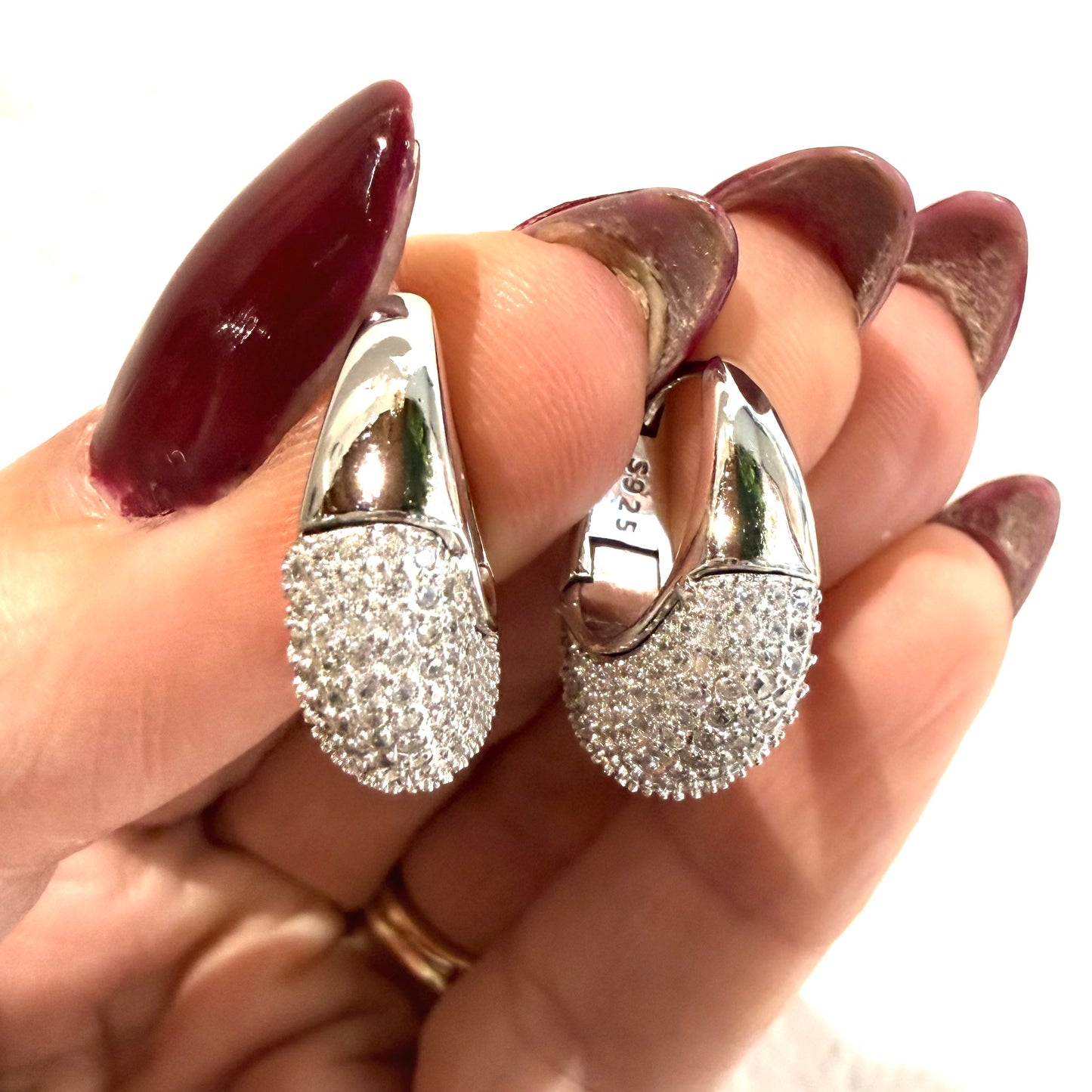 Hoops GG - by Samyijoux