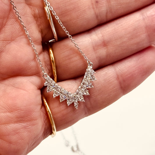 Collana V lux - by Samyijoux