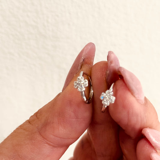 Hoops Minimal quadrifoglio - by Samyijoux